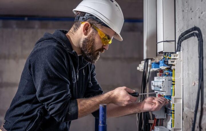 electrician west auckland